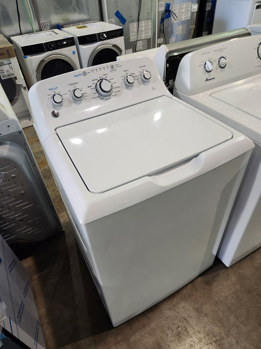 GE 4.5 Cu. Ft. Top-Load Washer — Model GTW465ASN3WW
